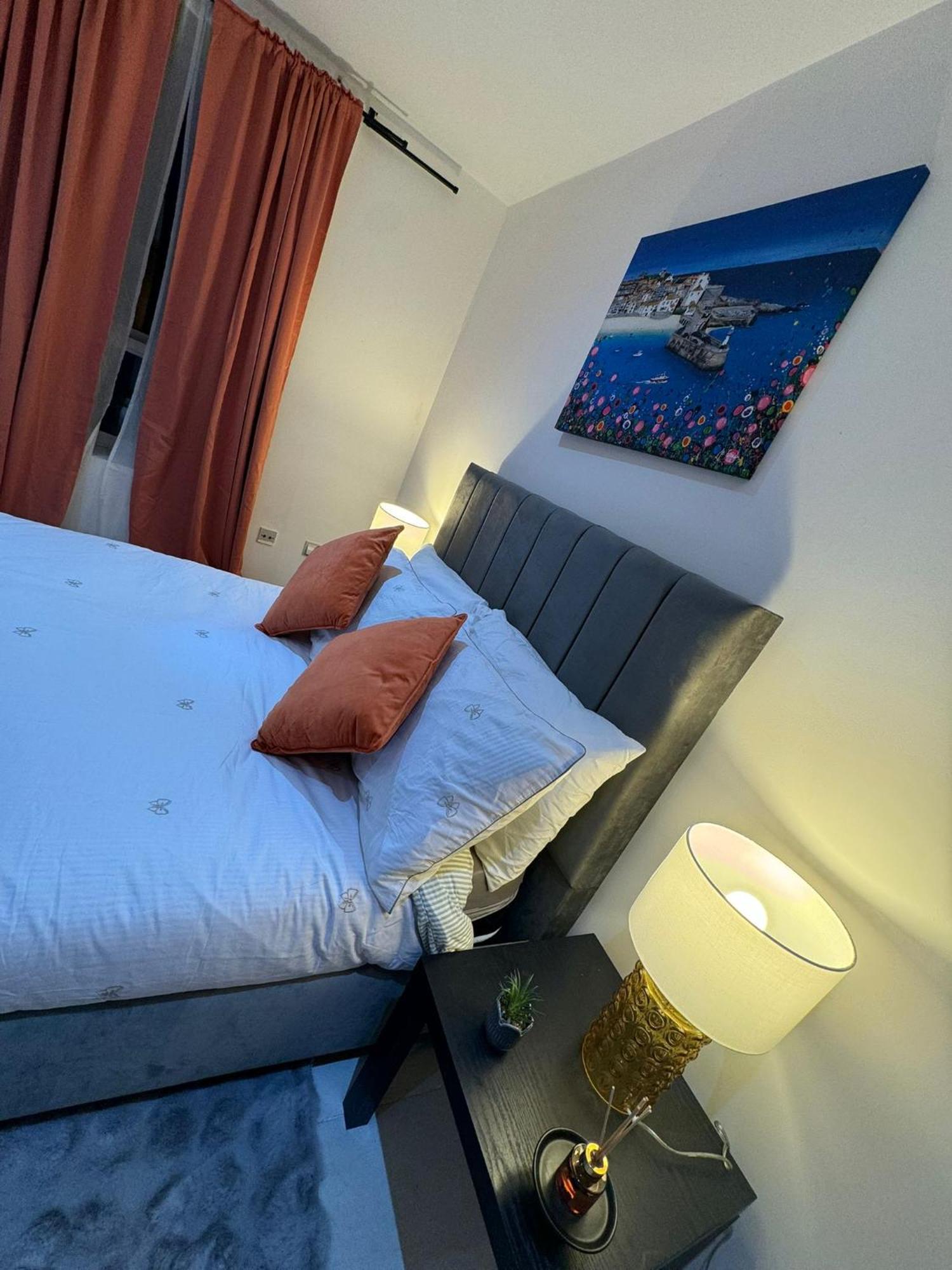 Cosy Luxurious In The Heart Of Londra